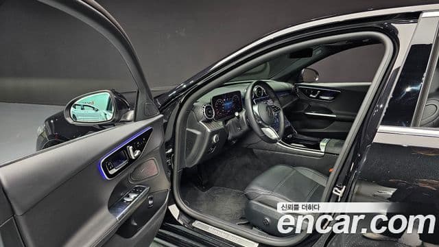 Mercedes-Benz C-Class 2024 — Şəkil 3/20