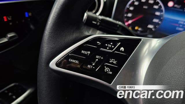 Mercedes-Benz C-Class 2024 — Şəkil 17/20