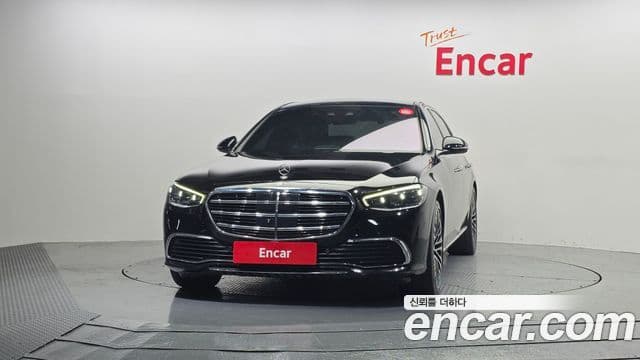 Mercedes-Benz S-Class 2021 — Photo 8/20
