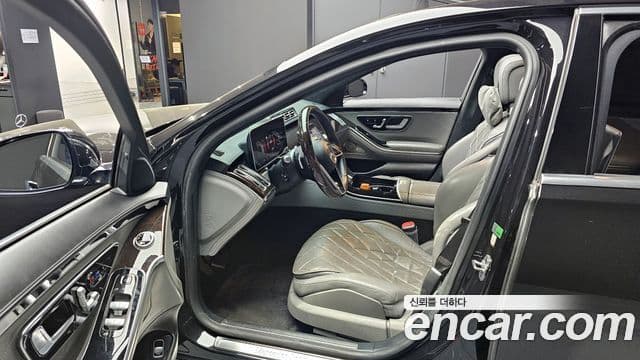 Mercedes-Benz S-Class 2021 — Photo 13/20