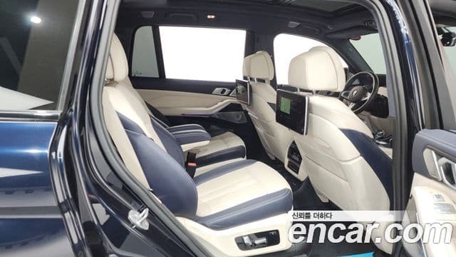 BMW X7 2022 — Şəkil 2/20