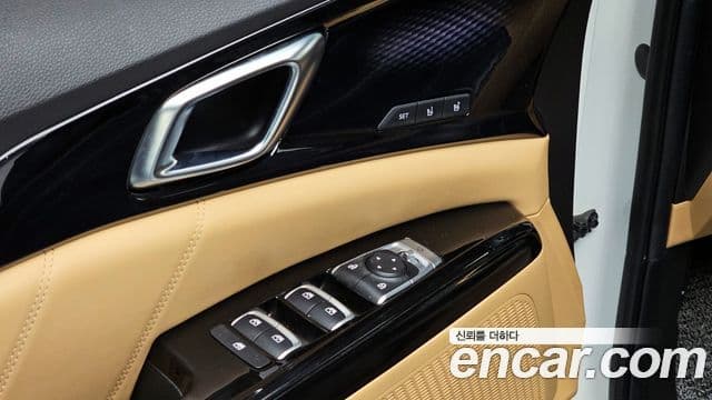 Kia Carnival 2022 — Фото 17/20
