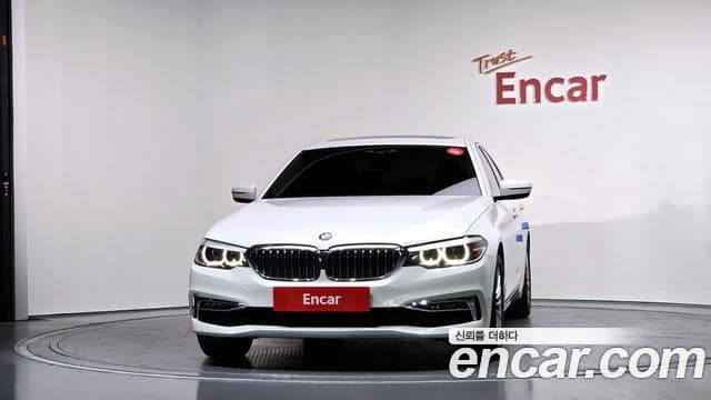 BMW 5 Series 2019 — Şəkil 3/20