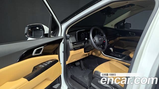 Kia Carnival 2022 — ფოტო 10/20