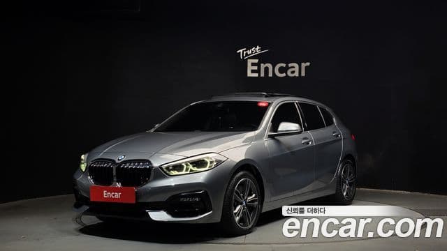 BMW 1 Series 2023 — Фото 1/20