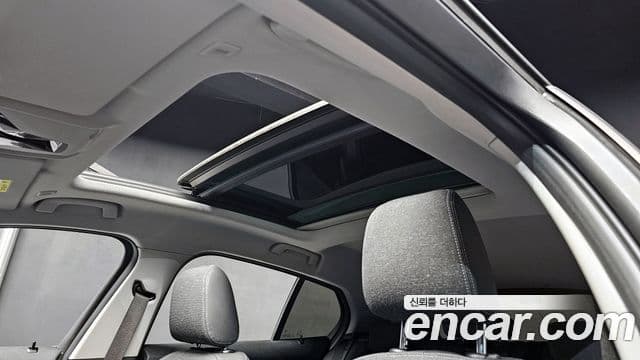 BMW 1 Series 2023 — Фото 18/20
