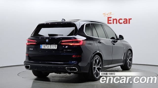 BMW X5 2023 — Photo 2/20
