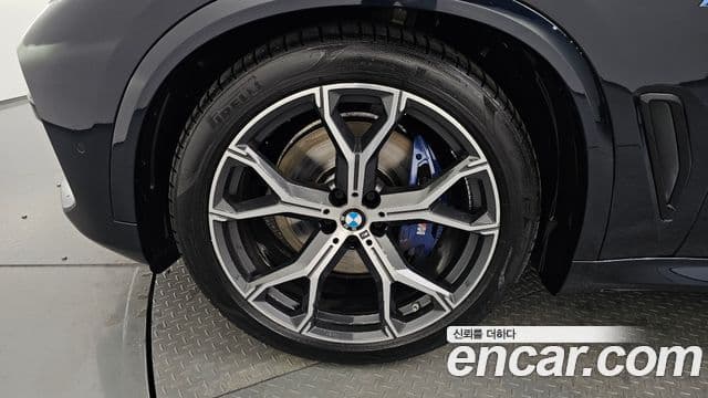 BMW X5 2023 — Photo 3/20