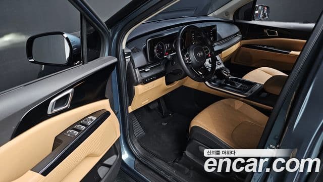 Kia Carnival 2020 — Photo 14/20