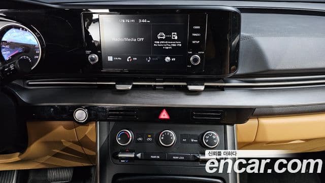 Kia Carnival 2020 — Photo 18/20