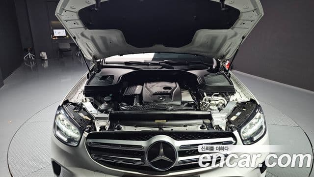 Mercedes-Benz GLC-Class 2021 — Photo 5/20