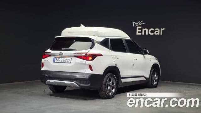 Kia Seltos 2021 — Şəkil 16/20