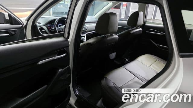 Kia Seltos 2021 — Şəkil 9/20