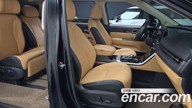 Kia Carnival 2022 — Şəkil 8/20