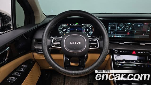 Kia Carnival 2022 — Şəkil 13/20