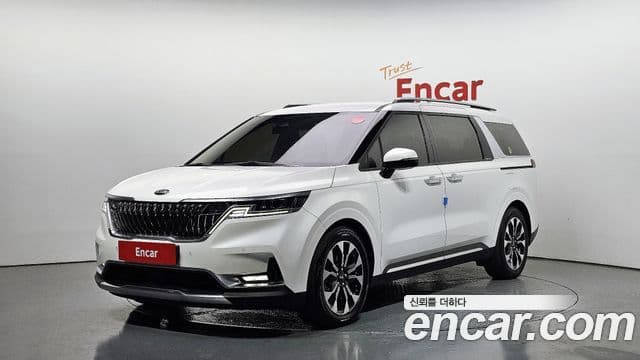 Kia Carnival 2020 — ფოტო 1/20
