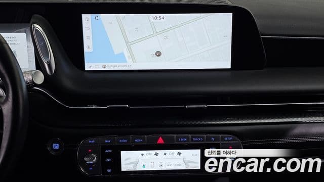 Genesis G90 2022 — Photo 8/20