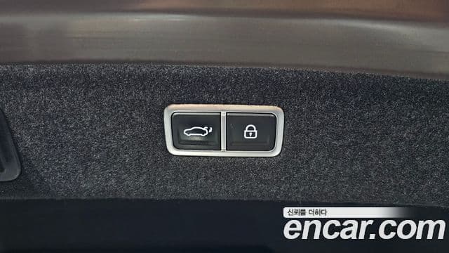 Genesis G90 2022 — Photo 3/20