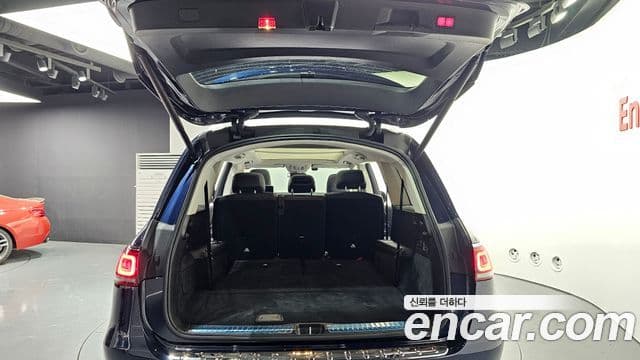 Mercedes-Benz GLS-Class 2020 — ფოტო 18/20