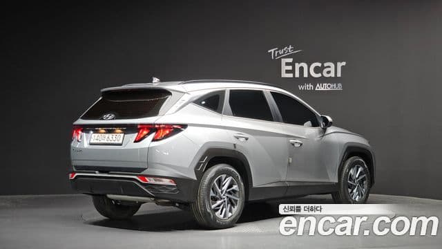 Hyundai Tucson Hybrid 2020 — Photo 2/20