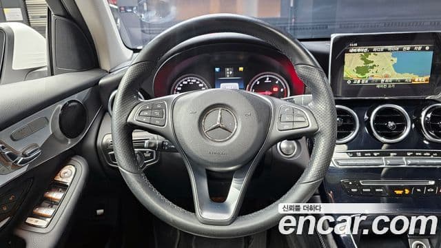 Mercedes-Benz GLC-Class 2018 — Şəkil 15/20