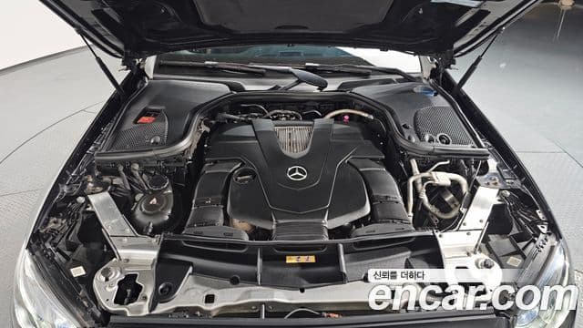 Mercedes-Benz E-Class 2020 — Şəkil 6/20