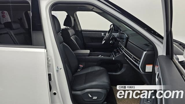 Hyundai Santa Fe 2023 — Şəkil 10/20