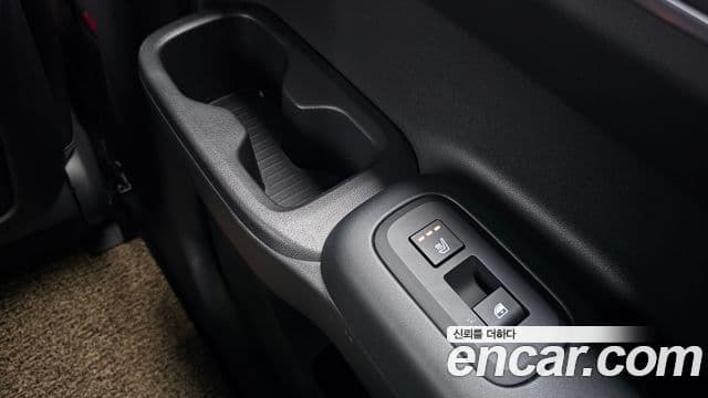 Hyundai Santa Fe 2023 — Şəkil 18/20