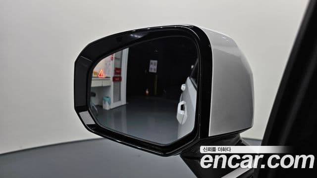 Hyundai Santa Fe 2023 — Şəkil 19/20