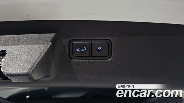 Hyundai Santa Fe 2023 — Şəkil 20/20