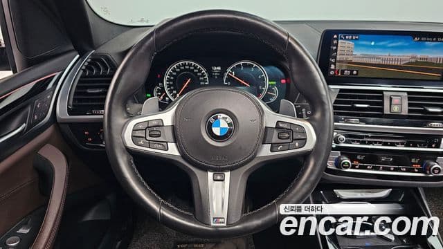 BMW X3 2018 — Şəkil 13/20