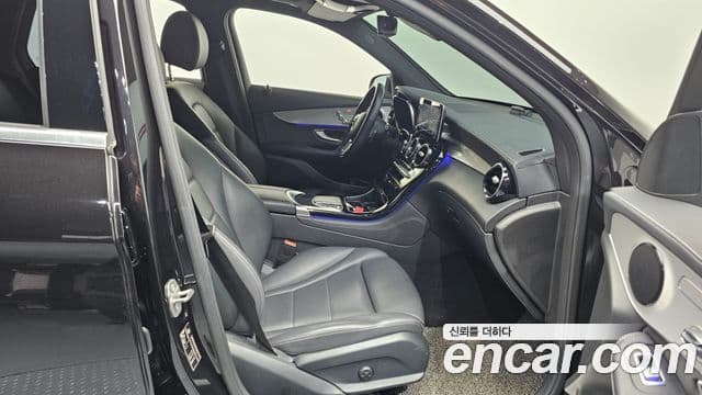 Mercedes-Benz GLC-Class 2020 — ფოტო 2/20
