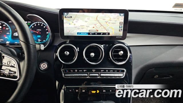 Mercedes-Benz GLC-Class 2020 — ფოტო 1/20