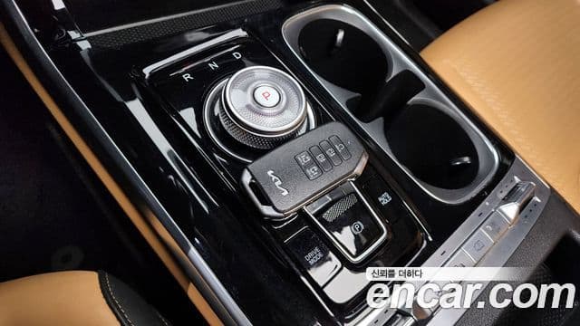 Kia Carnival 2022 — Фото 9/20