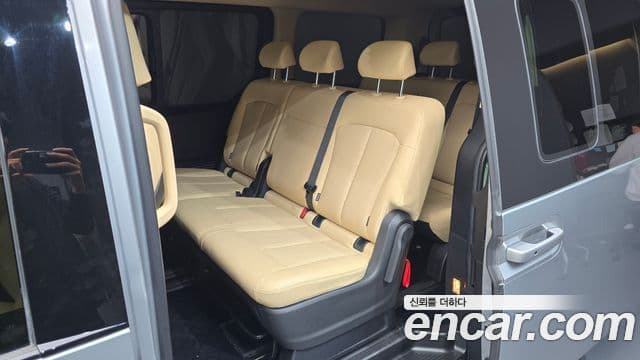 Hyundai Staria 2022 — Photo 2/29