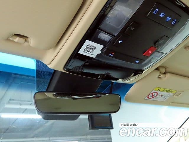 Hyundai Staria 2022 — Photo 18/29