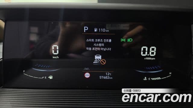 Hyundai Staria 2022 — Photo 9/29