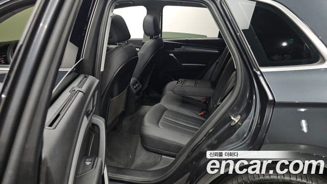 Audi Q5 2022 — ფოტო 11/20
