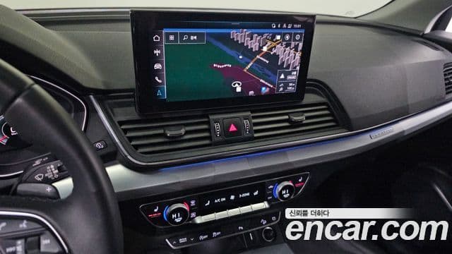 Audi Q5 2022 — ფოტო 4/20