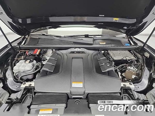 Volkswagen Touareg 2020 — ფოტო 4/18