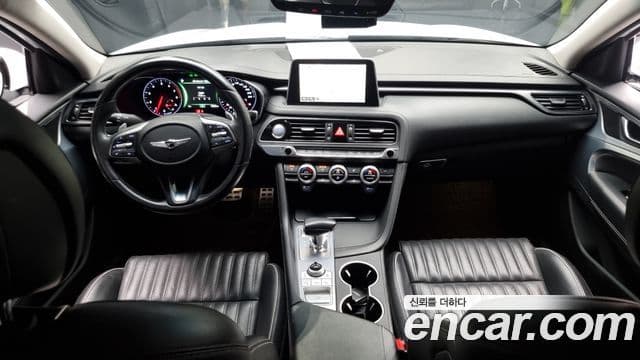 Genesis G70 2018 — ფოტო 12/20