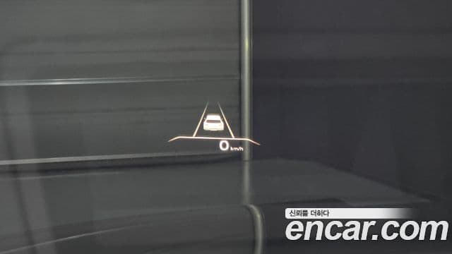 Genesis GV80 2020 — ფოტო 14/20
