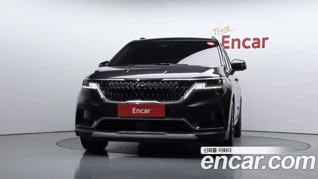 Kia Carnival 2023 — Фото 3/20