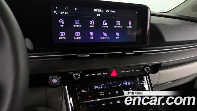 Kia Carnival 2023 — Фото 14/20