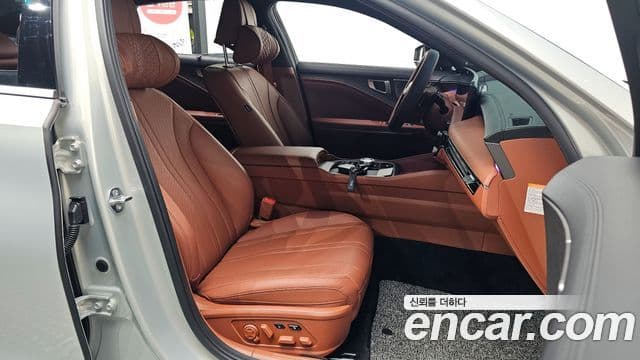 Kia K8 2025 — Photo 14/20