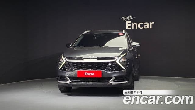 Kia Sportage 2021 — ფოტო 3/20