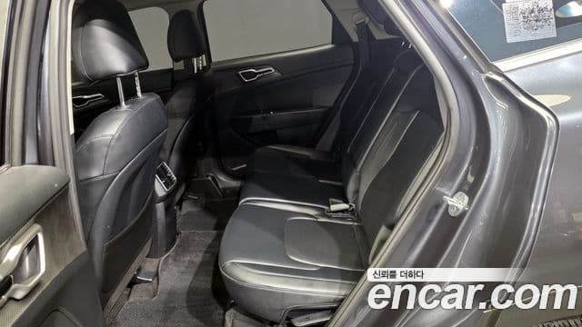 Kia Sportage 2021 — ფოტო 11/20