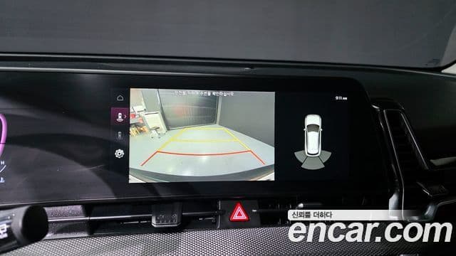 Kia Sportage 2021 — ფოტო 16/20