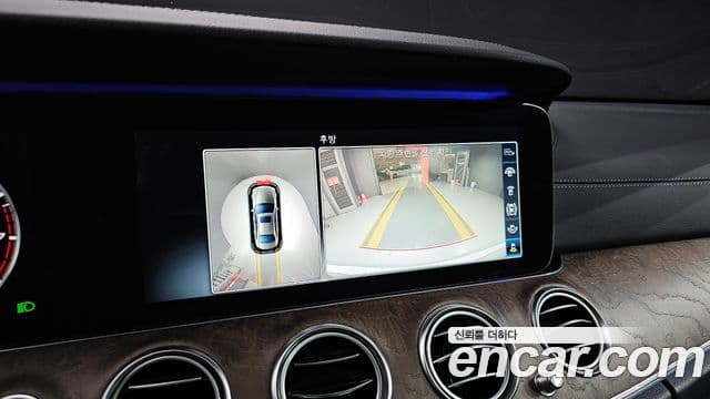 Mercedes-Benz E-Class 2018 — Фото 15/20