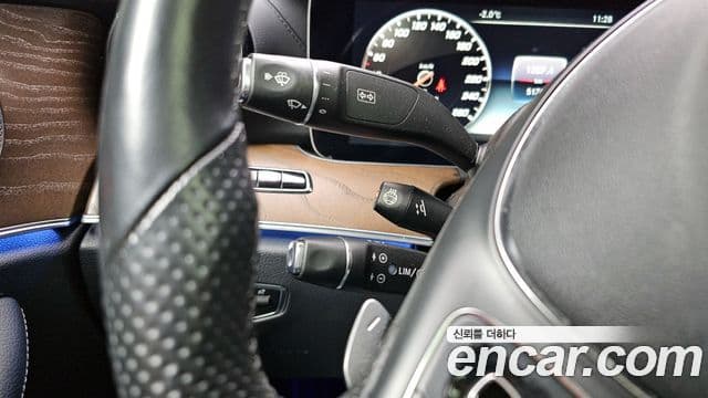 Mercedes-Benz E-Class 2018 — Фото 16/20